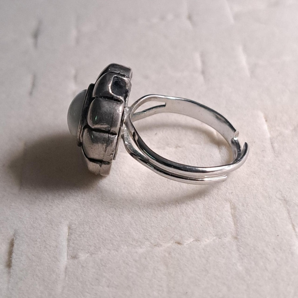 Silver Tone Flower Ring Adjustable Band White Cabochon Boho Floral - Picture 2 of 4